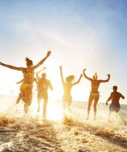 PENSIONE COMPLETA + SPIAGGIA